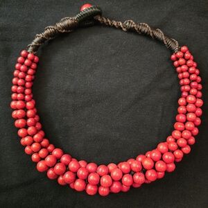 Red Chunky Beaded Statement Necklace – NWOT
